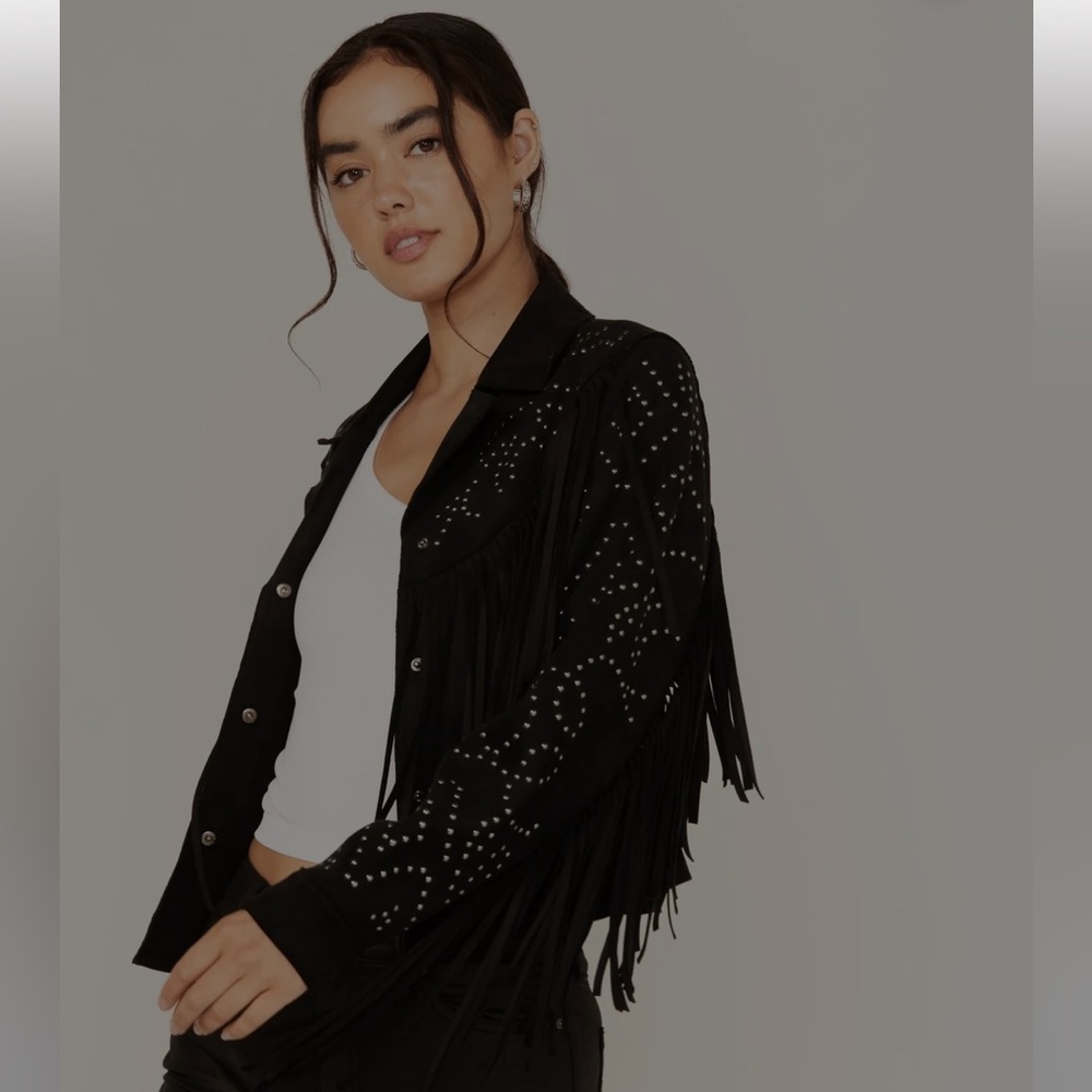 FRINGE AND STUDDED FAUX SUEDE SNAP JACKET idyllwind Blair size small - Picture 2 of 11